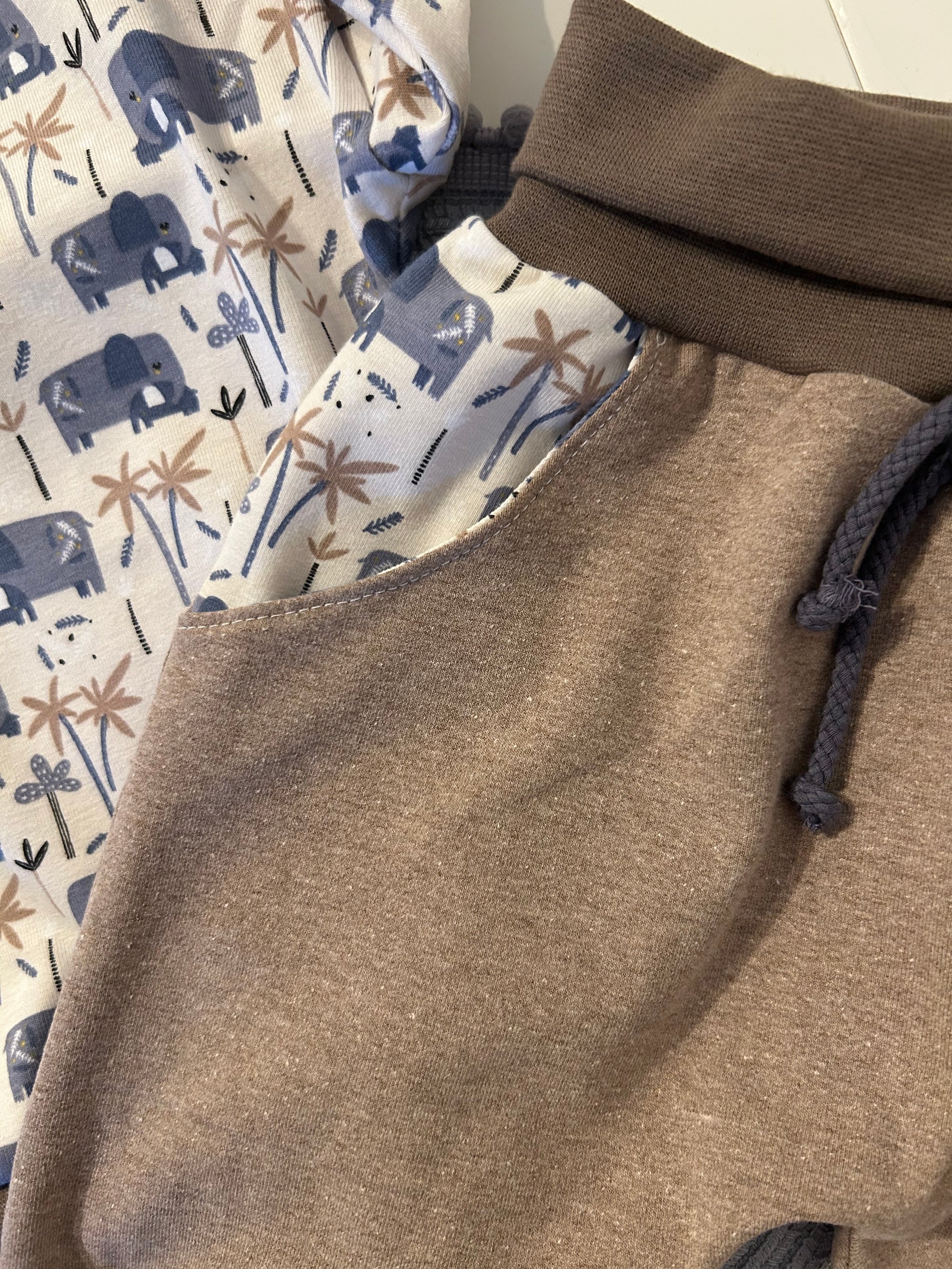 Sweatshirt & Hose